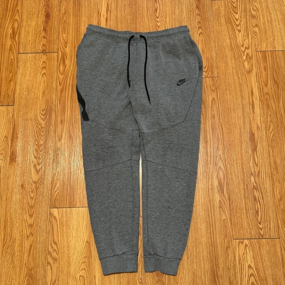 Nike Tech Men's Fleece Joggers Sweatpants Gray Athletic Size Large